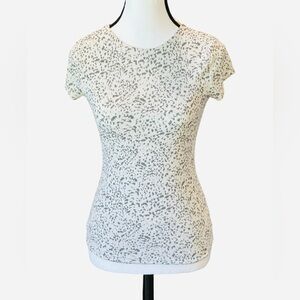 Express White and Gray Speckled Short Sleeved Bodycon Top - XXS, Like New